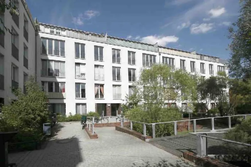 Nur mit WBS 100-140 und dem Hinweis "mit besonderem Wohnbedarf" - Pfannschmidtstr. 17, 2. OG, 0303 — photo 1